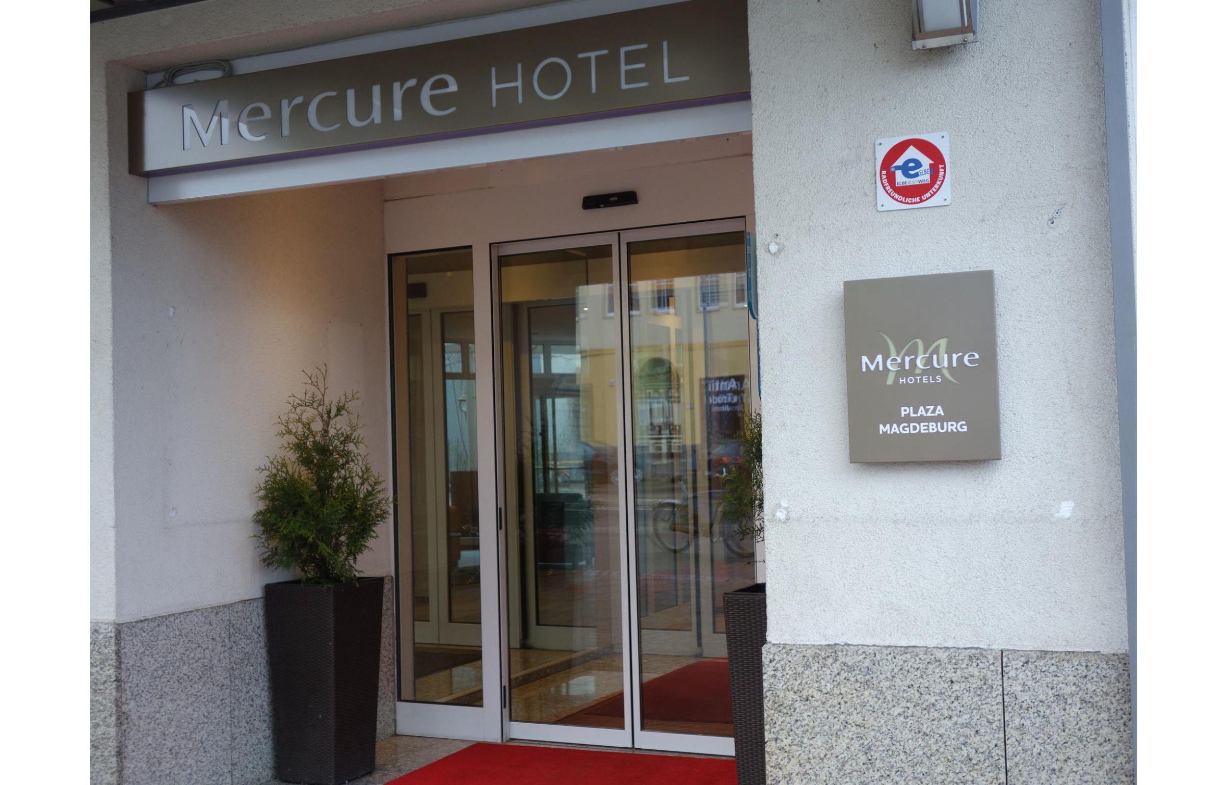 Mercure Hotel Plaza Magdeburg Exterior photo